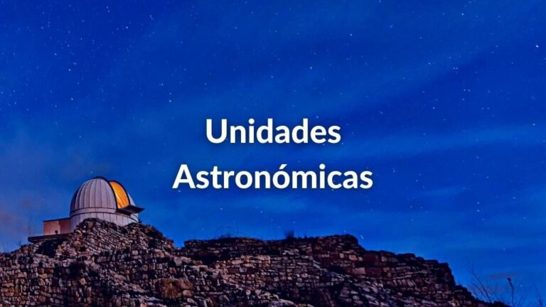 Foto de un observatorio astronómico y el cielo azul.